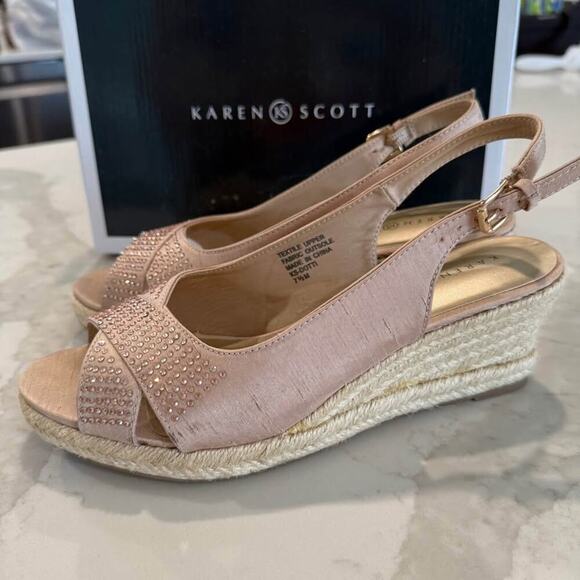 Karen Scott Slingback Espadrille Wedge Sandals  Womens 7.5 Taupe Metallic Studs - Picture 3 of 10